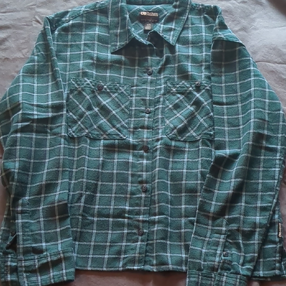 Outdoor Research 2 shirts size medium - Picture 6 of 13